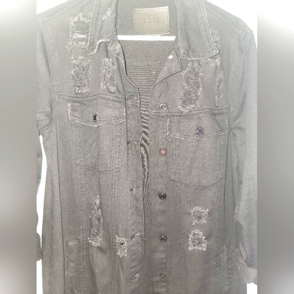 Distressed Jean jacket - Picture 3 of 3